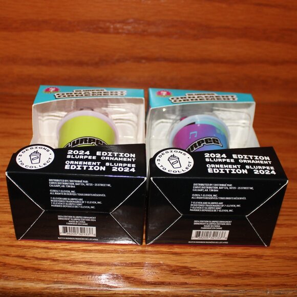 FREE*❤️7-Eleven SLURPEE ornament 2024 edition Making The Holidays Mixational - Picture 5 of 5